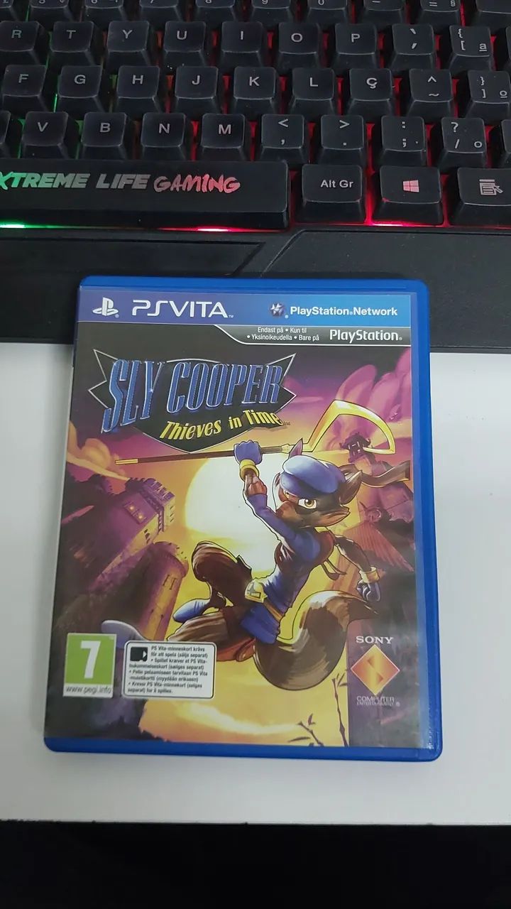 Jogo Sly Cooper Thieves in Time para PS Vita