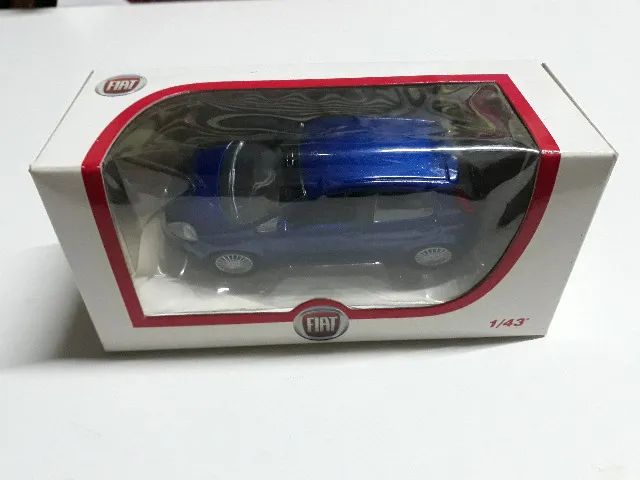Miniatura Fiat Punto 1/43 Norev