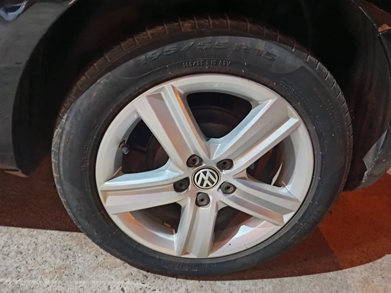 Roda de liga leve Volkswagen aro 15