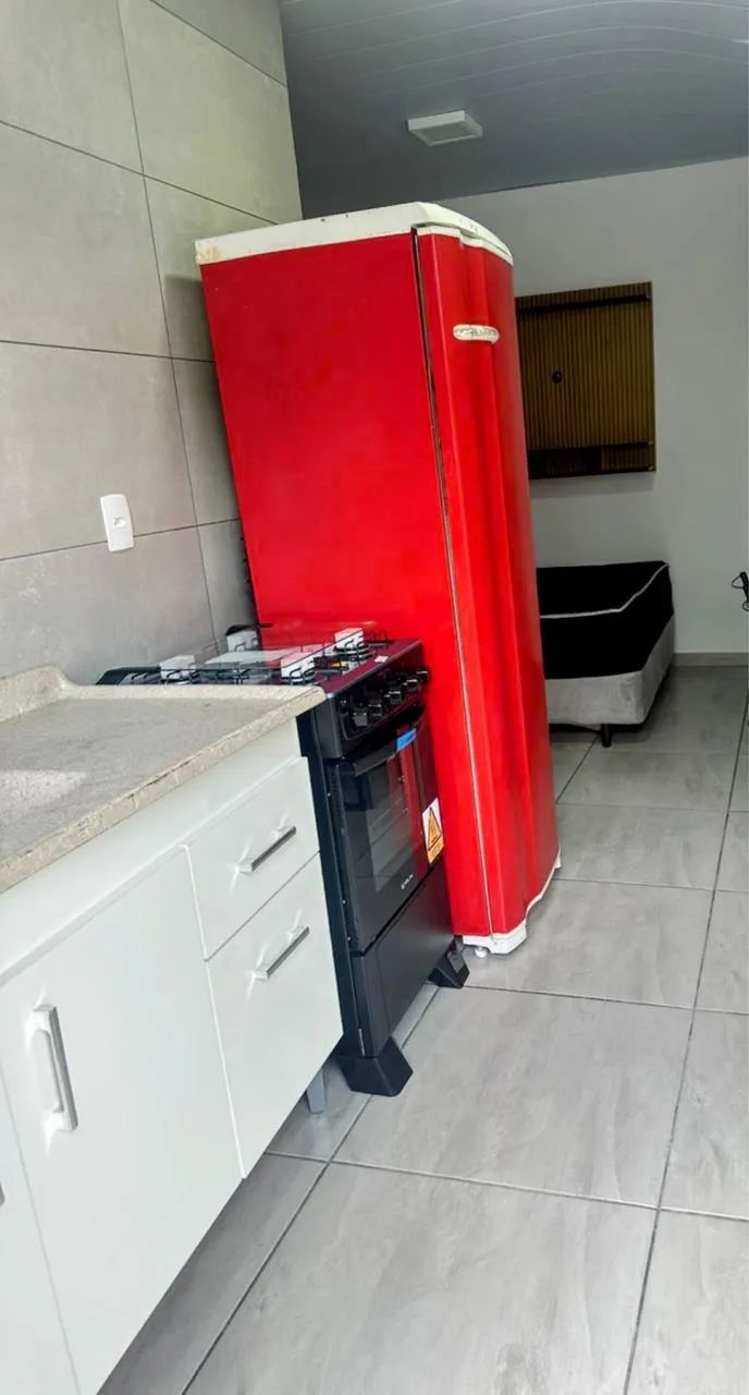 Apartamento e Kit Net 100 metros do Mar  - Foto 5
