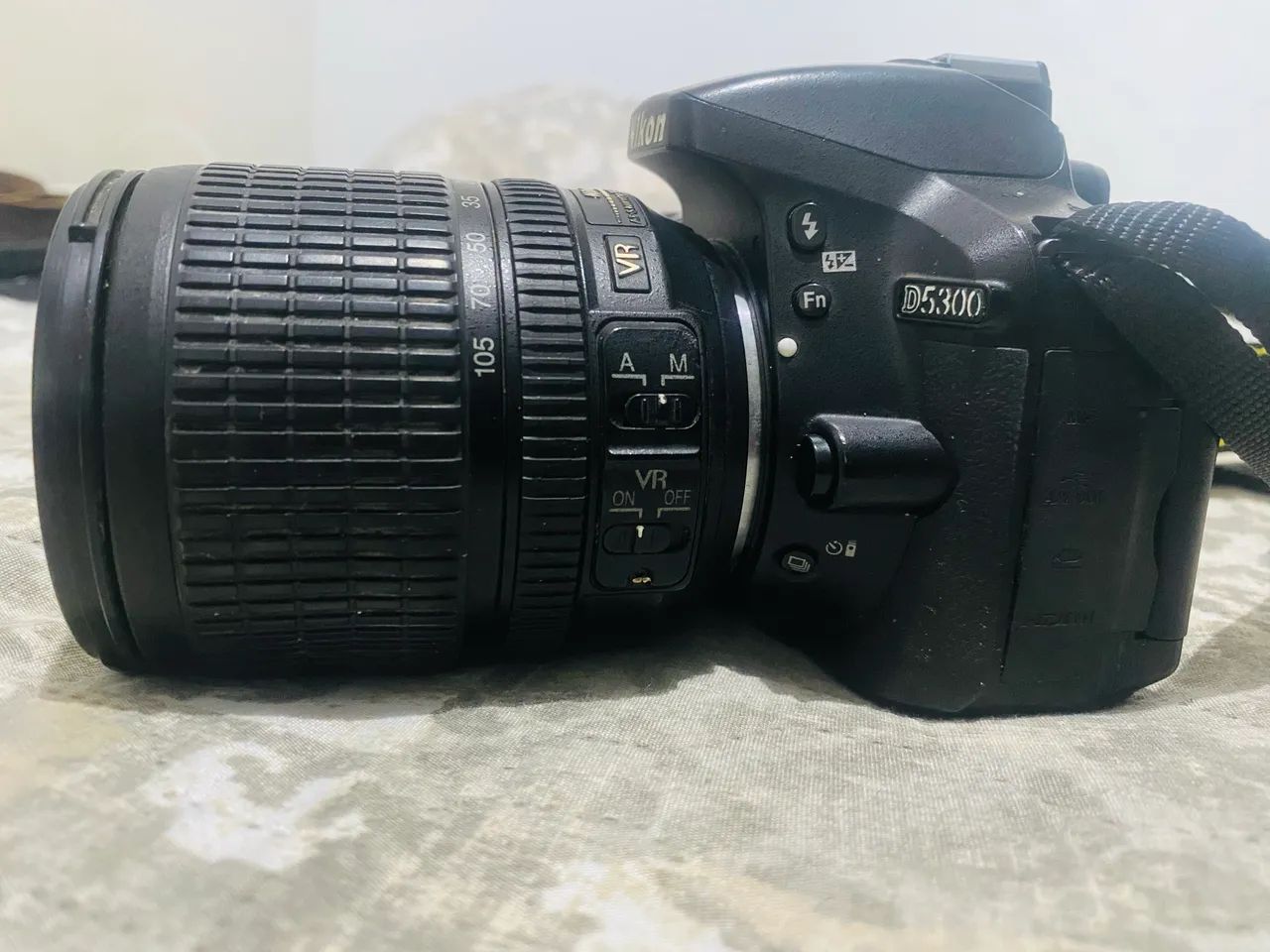 Nikon D5300 Camera + Kit64313447158147124