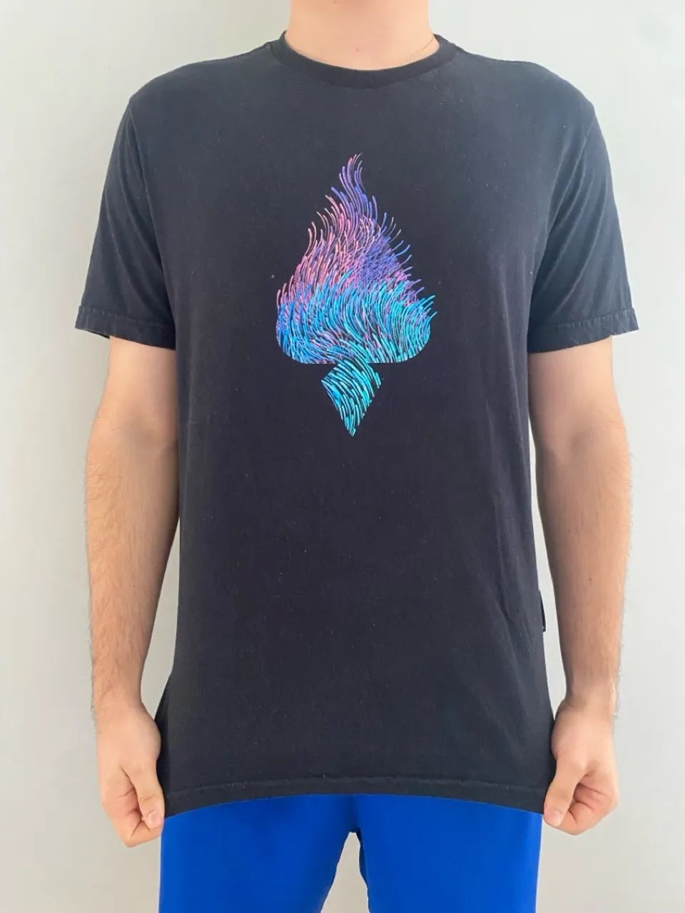 Camisa MCD ÁS logo- tamanho m