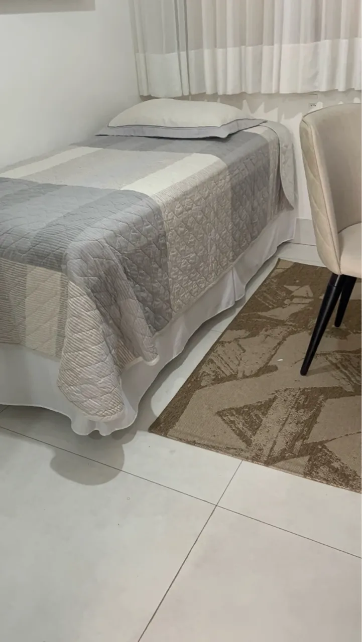 Cama de Solteiro com Colcha Aconchegante