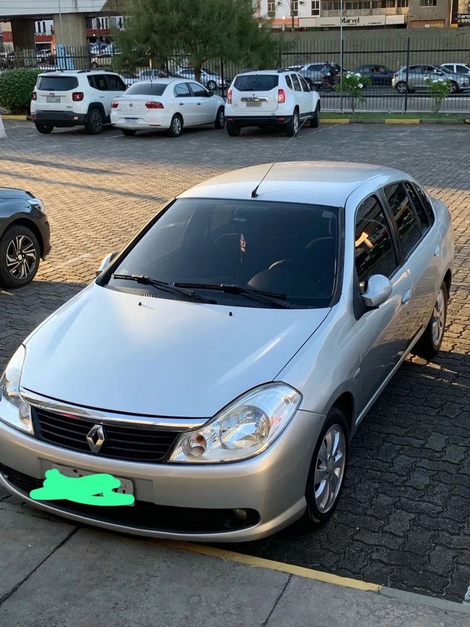 Vende-se O Renault Symbol 1.6 Privilège 16V Flex 4P manual - Foto 5