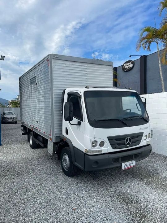 M. BENZ ACCELO 815 BAÚ ANO 2012 - Foto 3