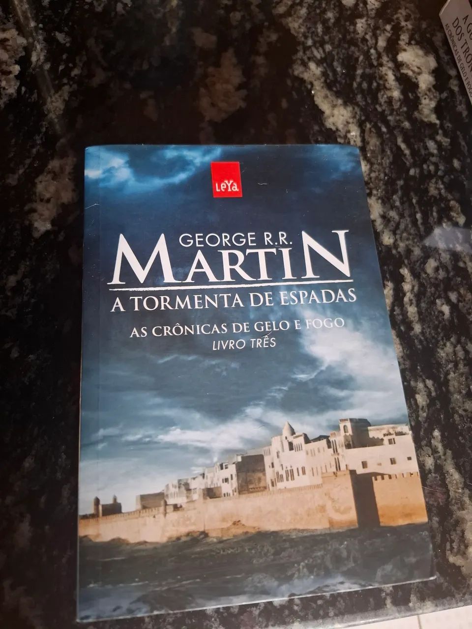 Coleção As Crônicas de Gelo e Fogo - George R. R. Martin - Foto 5