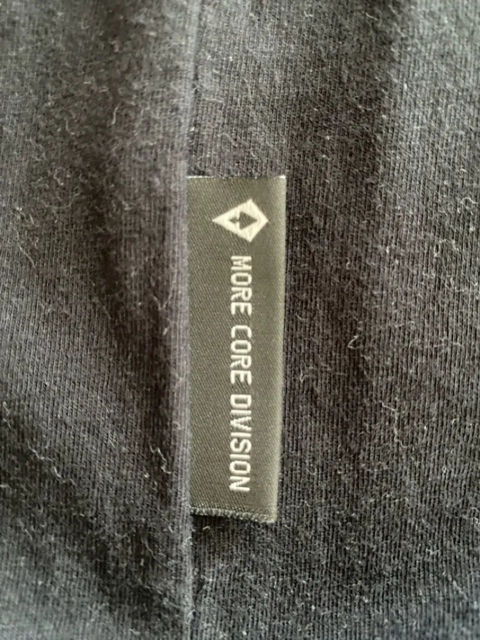 Camisa MCD ÁS logo- tamanho m - Foto 3