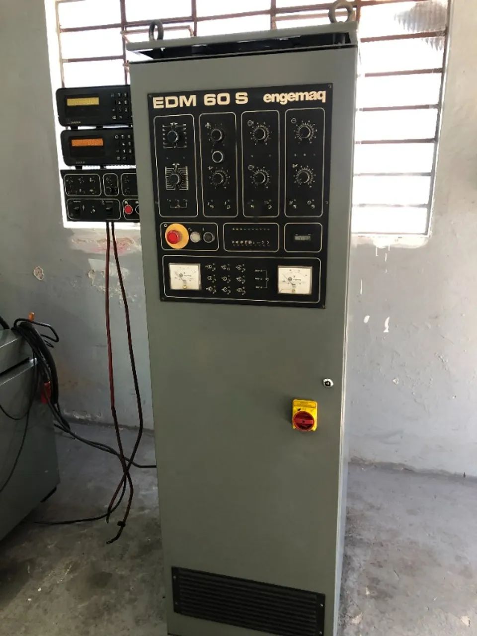 Eletroerosão EDM 400 - Foto 4