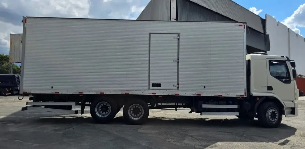 Volvo VM 270 2020  Bau - Foto 3