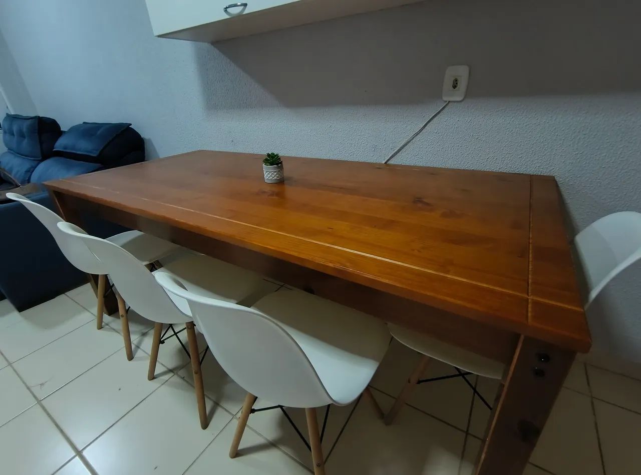 Mesa de Jantar em Madeira Maciça - Foto 5