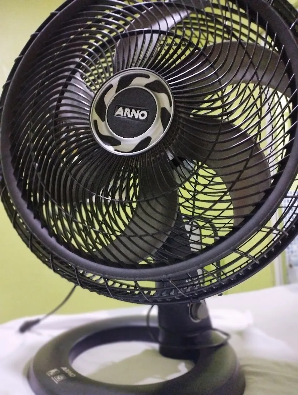 Ventilador de Mesa Arno