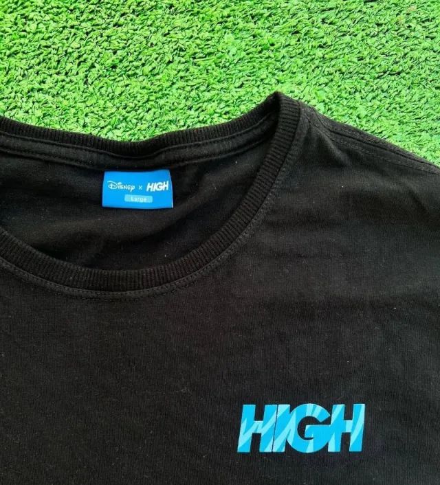 blusa camisa high company x disney original etiquetada - Foto 3