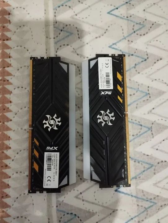 Memória DDR4 3200MHZ 2x8 (16GB) XPG Spectrix D41 RGB  - Foto 2