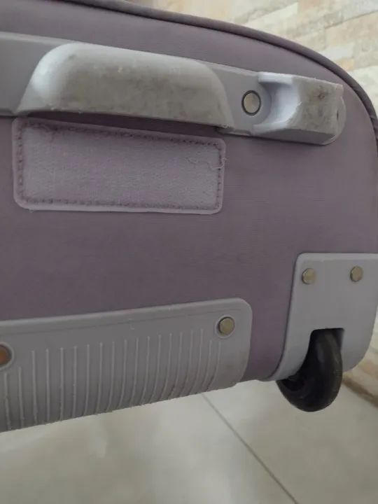 Mochila de rodinhas Rebeca Bonbon - Foto 4