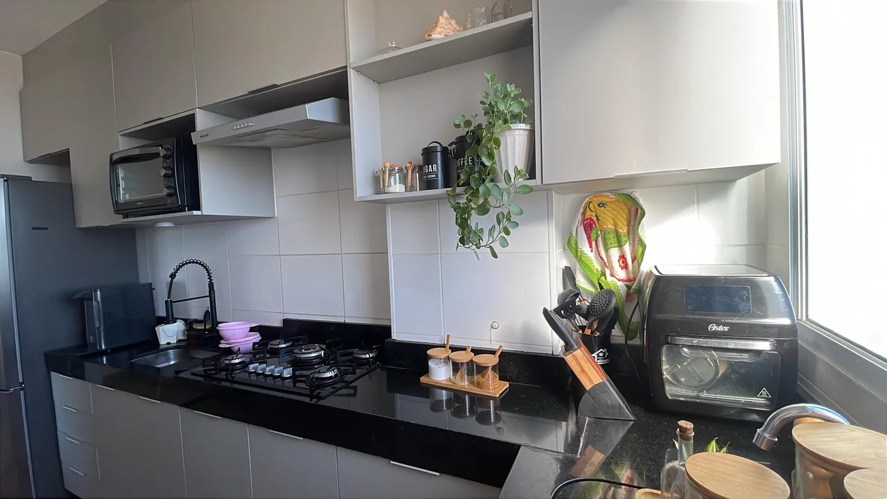 Vendo apartamento no condomínio palmeira buriti 