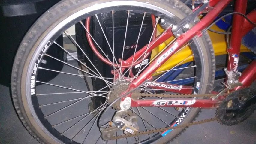 Bicicleta aro 26 - Vermelha - Foto 5