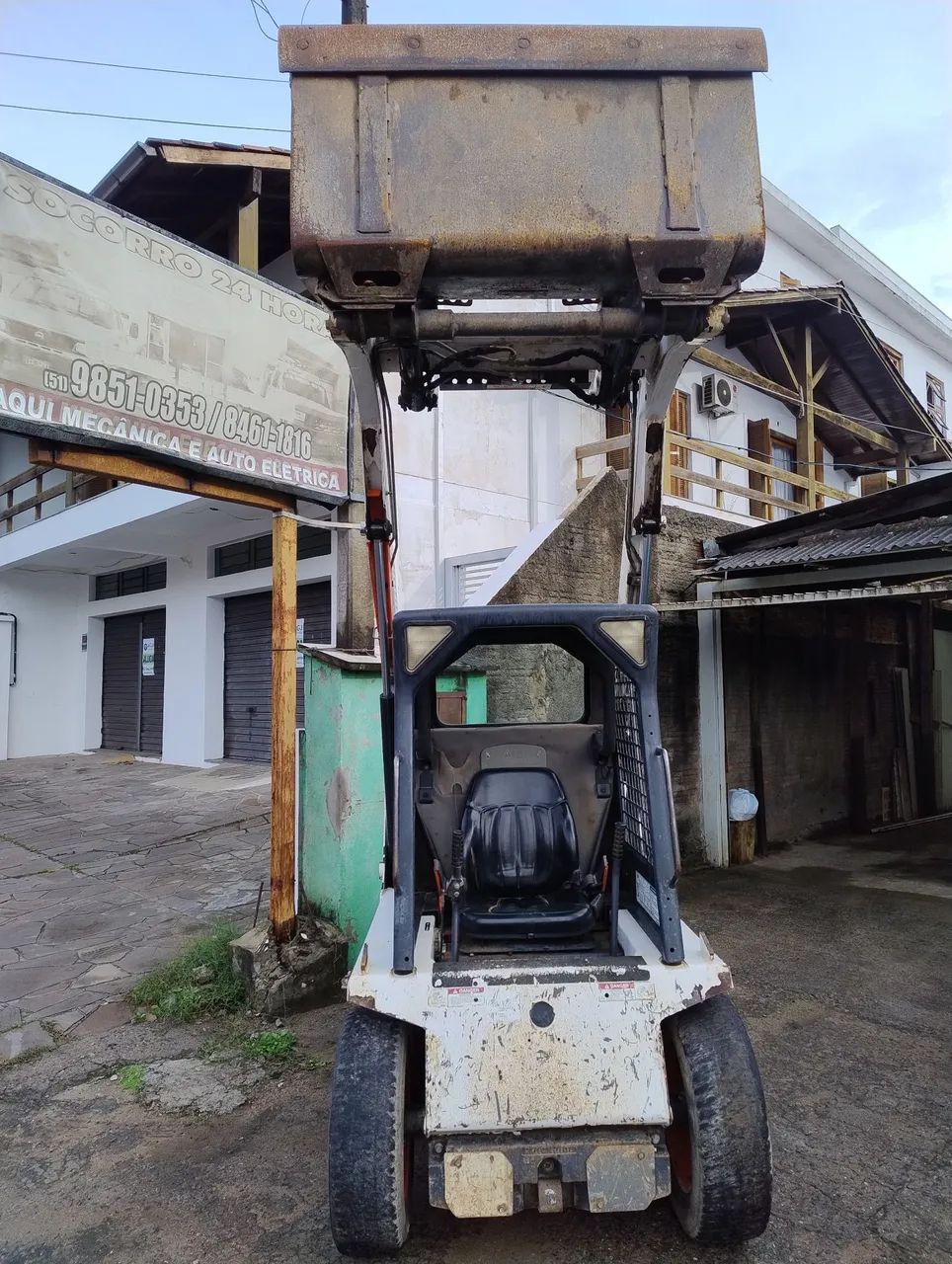 Mini Carregadeira Bobcat S100 - Foto 4