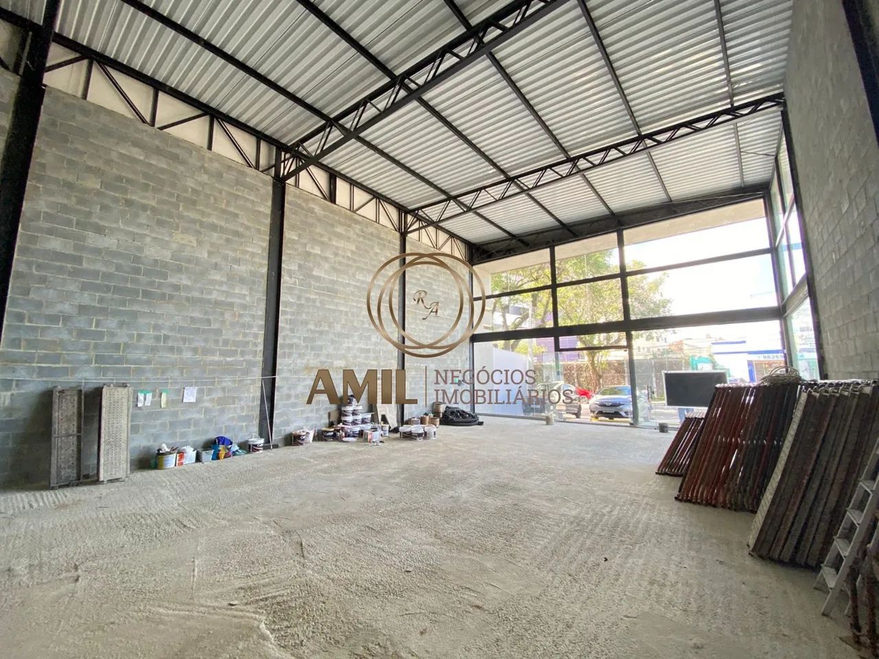 TT Aluga EXCELENTE Ponto Comercial, 220 m², 2 Banheiros, 4 Vagas, Jardim São Dimas - SJC - Foto 5