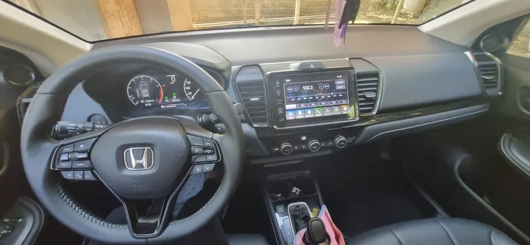 Honda New City Hatchback 2025 Touring COMPLETO + R$12.000 em Acessórios! - Foto 2