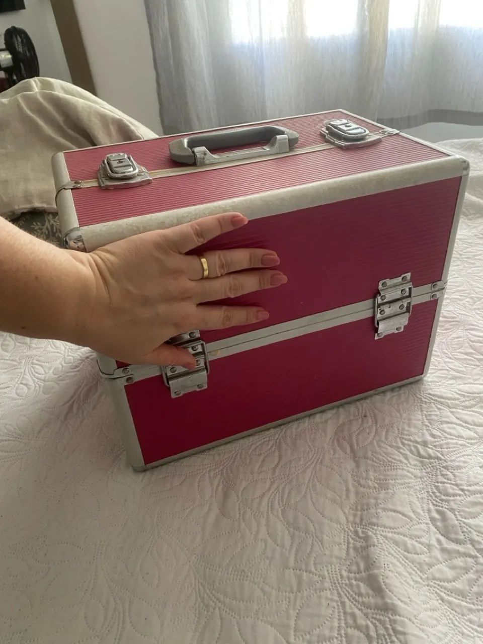 Maleta de Maquiagem Rosa - Foto 3