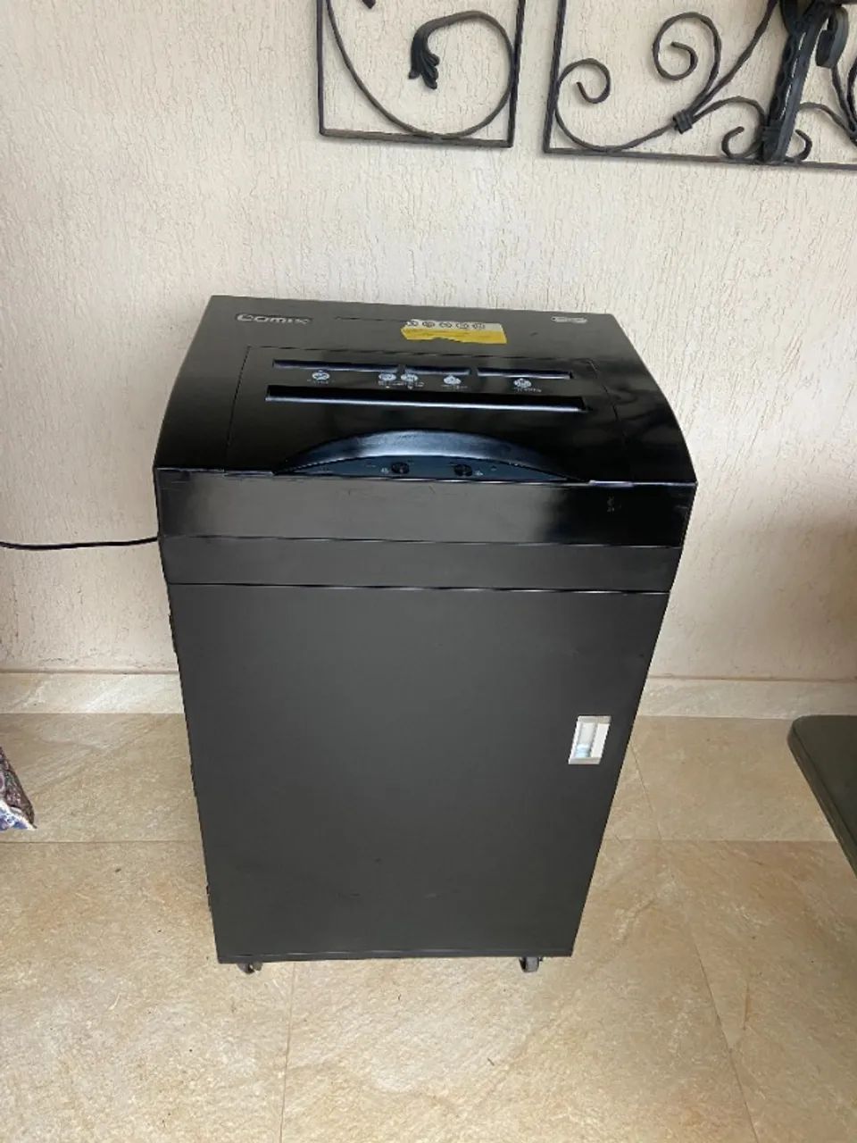 Fragmentadora de Papel Comix S611 Comercial 20.000 Fls 