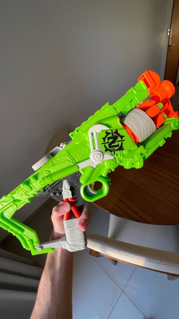 Nerf Zombie Strike + Óculos VR - Foto 5
