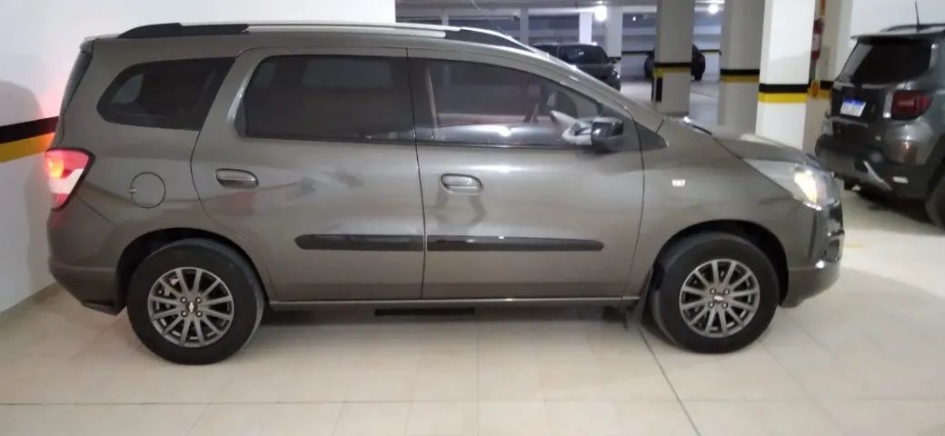 Chevrolet Spin Advantage 1.8 8V Econo.flex 5P Aut. 2014 - Foto 5