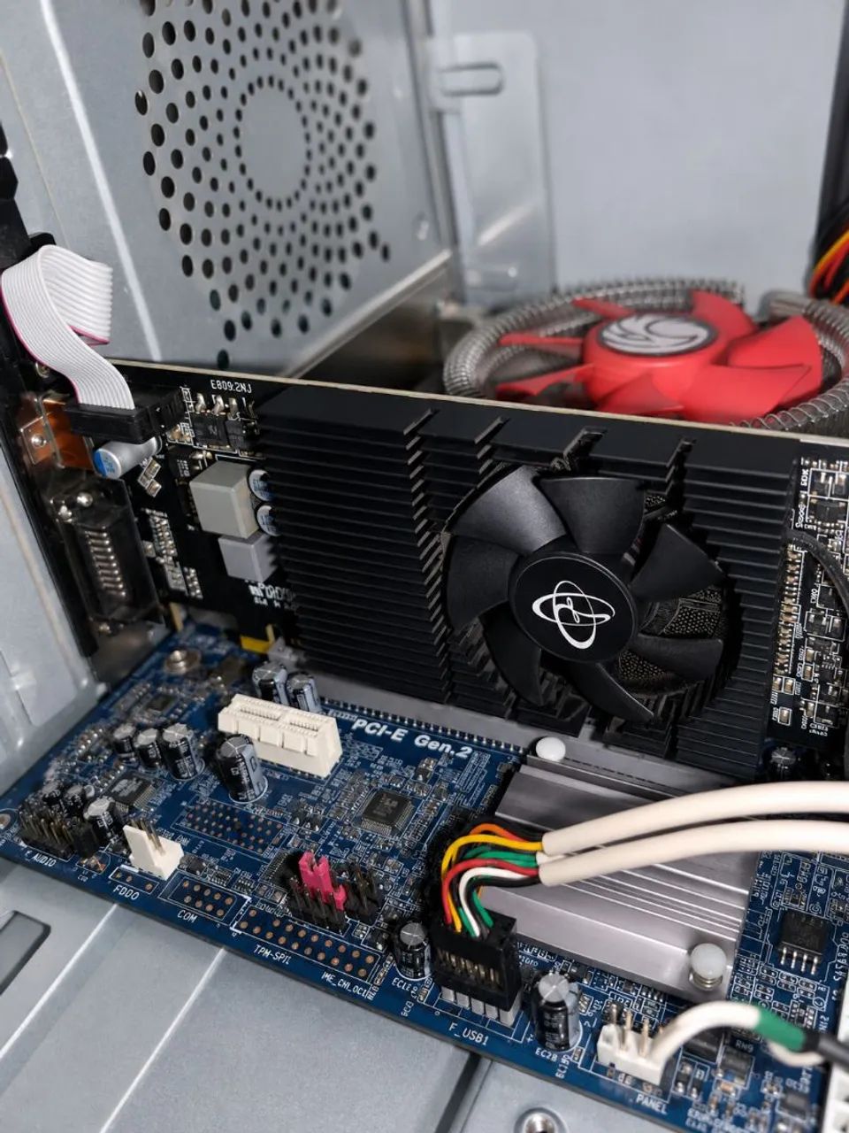 PC Gamer de Entrada / Estudos - i3 + SSD + Placa AMD Radeon - Foto 2