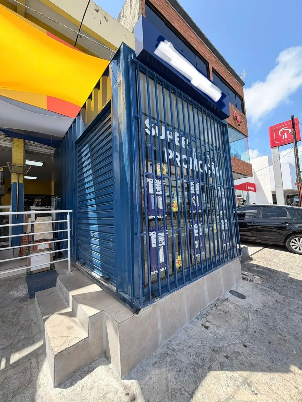 CONTAINER COMERCIAL PORTEIRA FECHADA