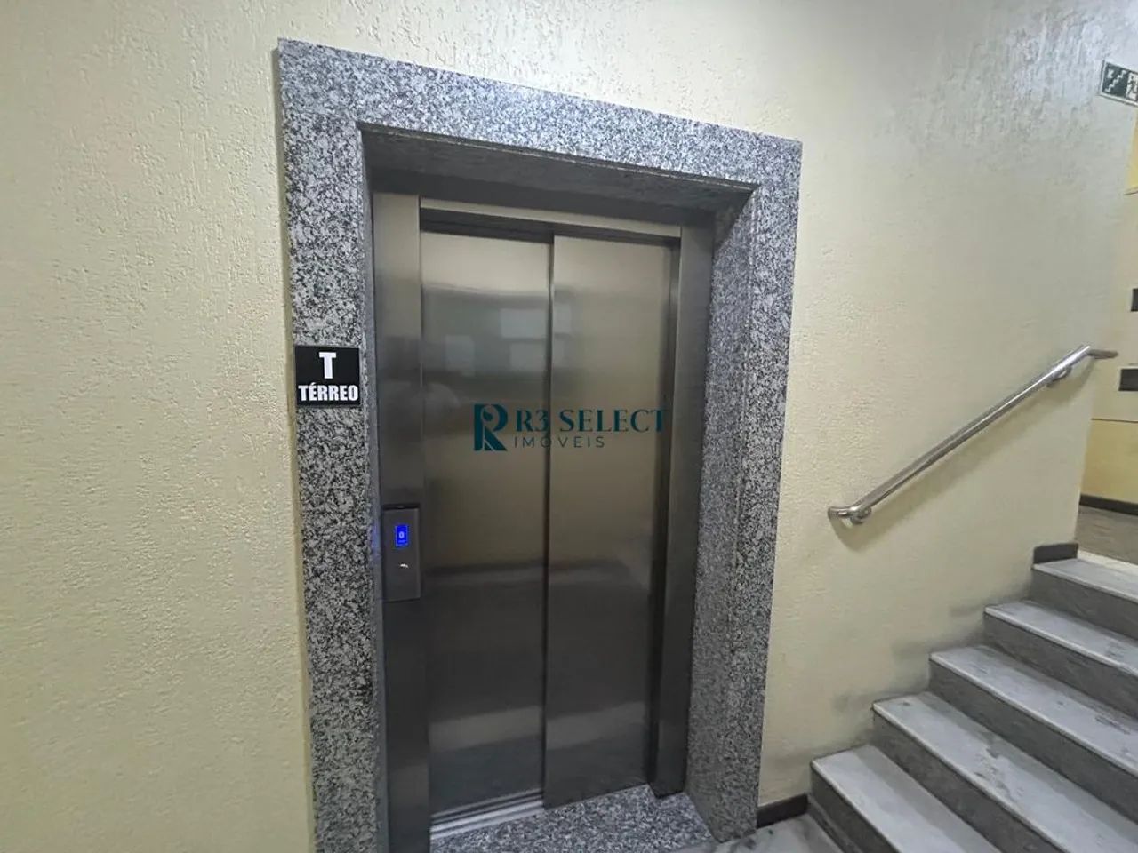 Alugo Sala Comercial na Ponta Verde | Empresarial Leonardo Da Vinci - Foto 4