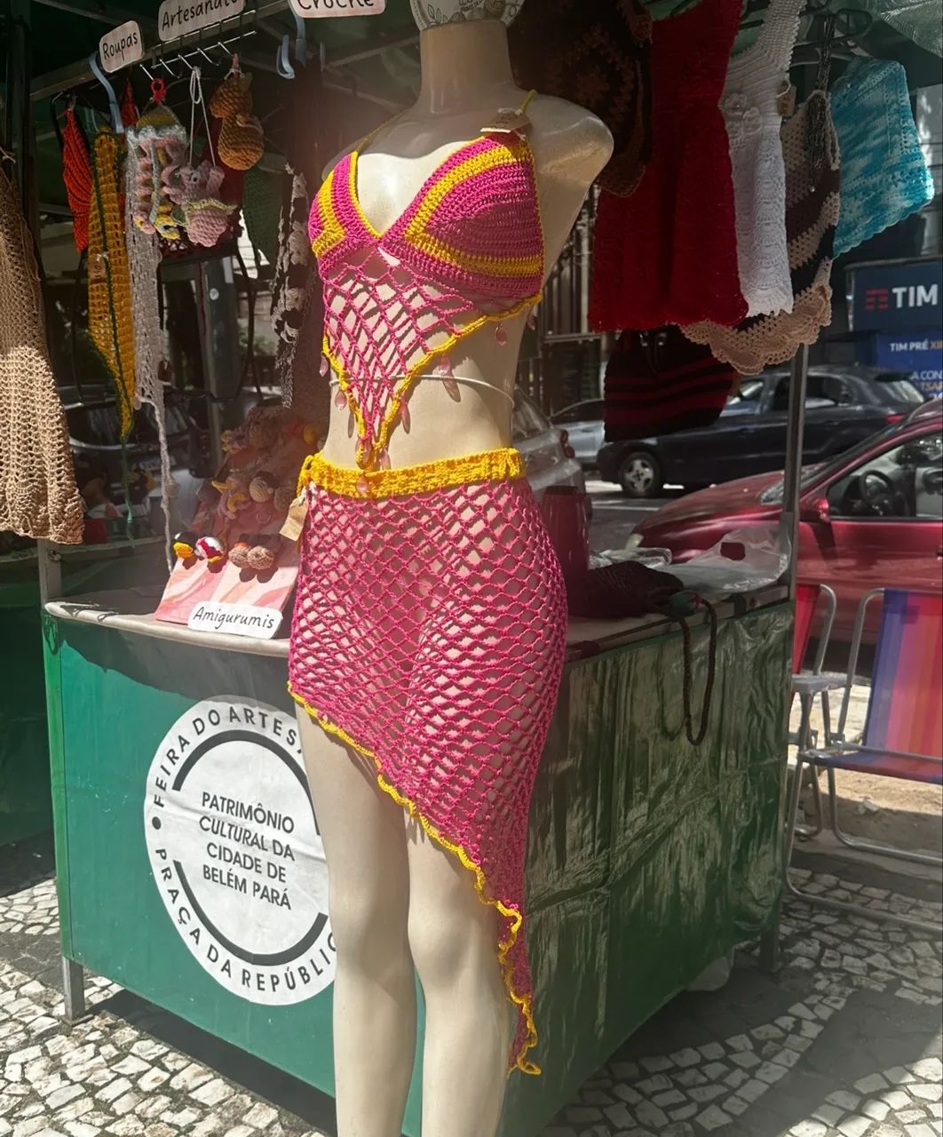 Saída de praia de crochê rosa tamanho M - Foto 3
