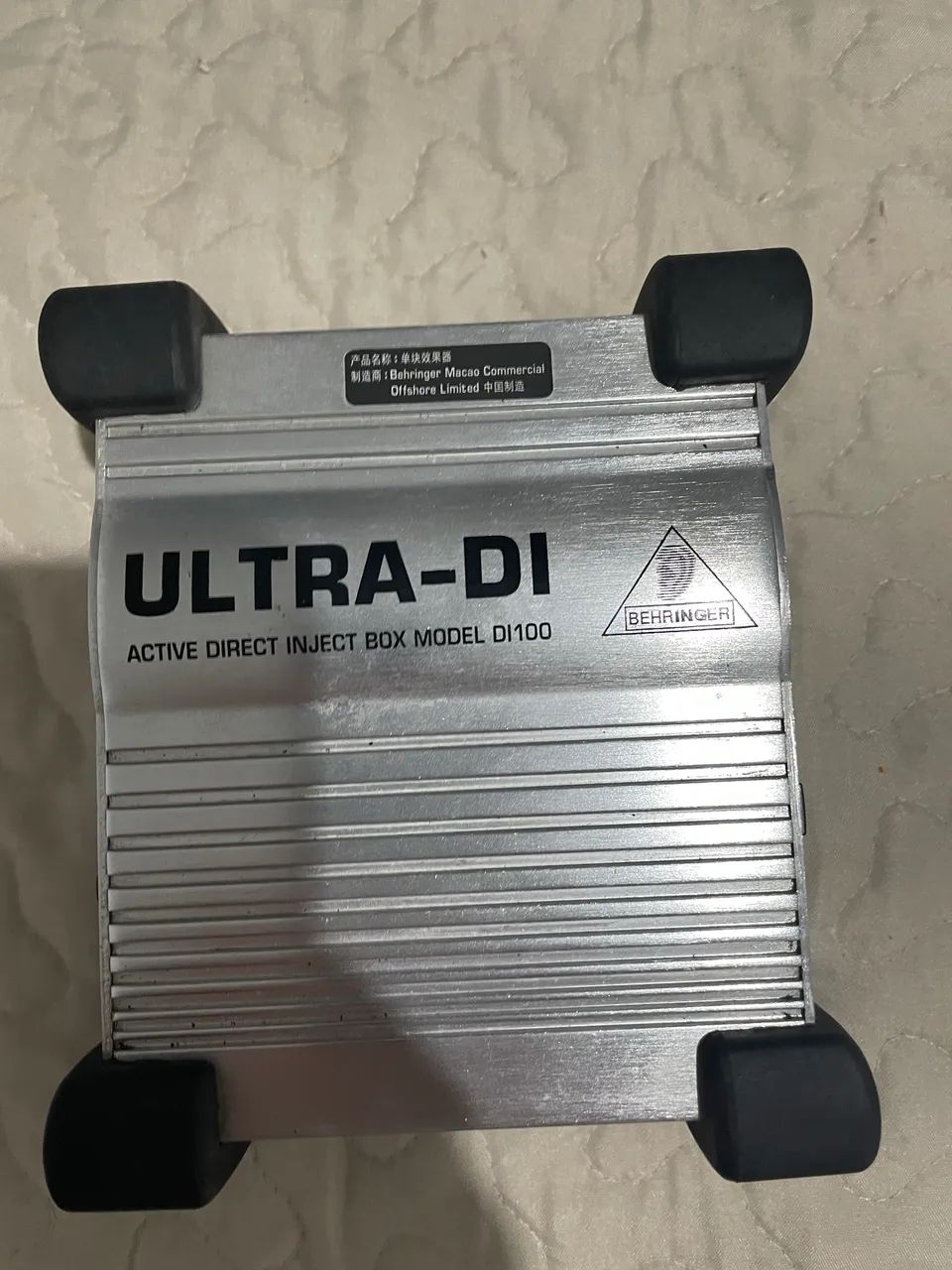 Direct Box beringher DI100