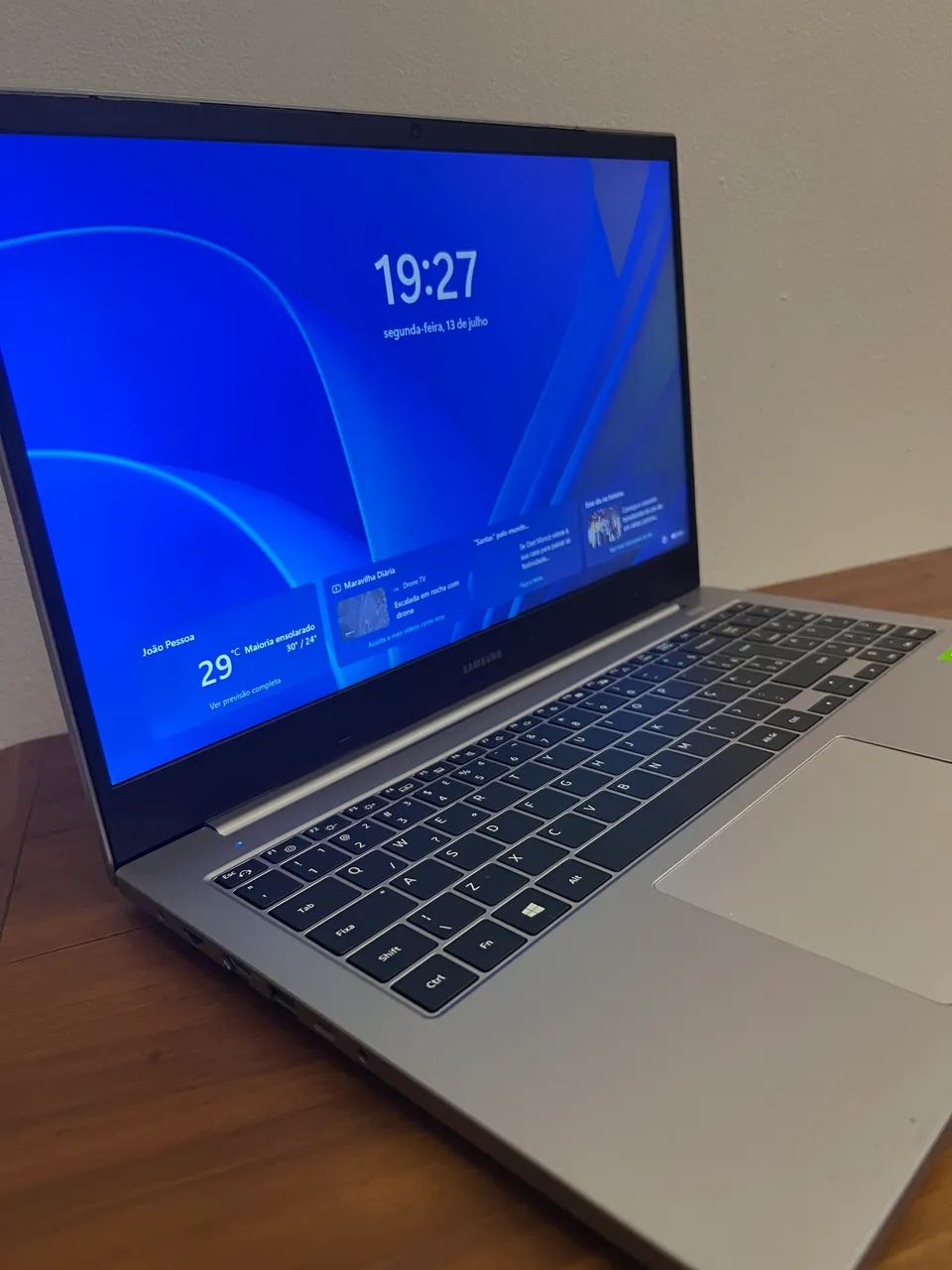 Notebook Samsung X40 com placa de vídeo 