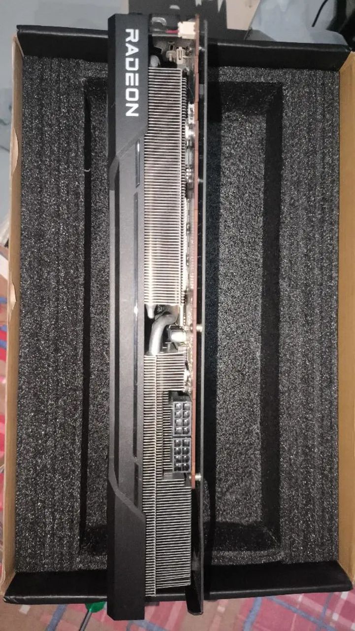 Placa de vídeo AMD RX 6700XT 12GB triple fan  hellhound - Foto 4