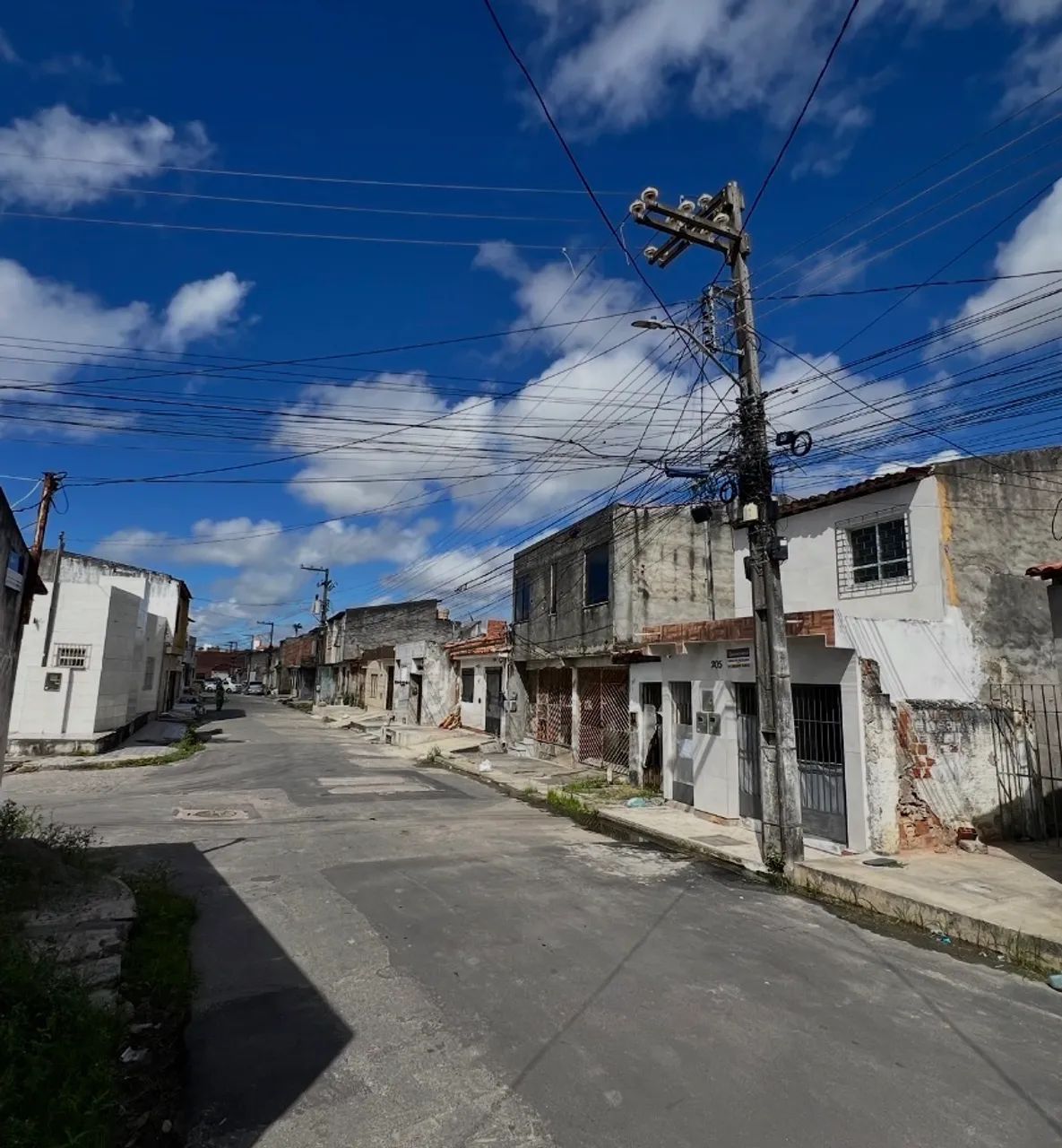 Vendo casa com dois pavimentos  - Foto 2