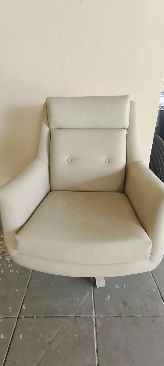 Poltrona giratória  - Foto 2