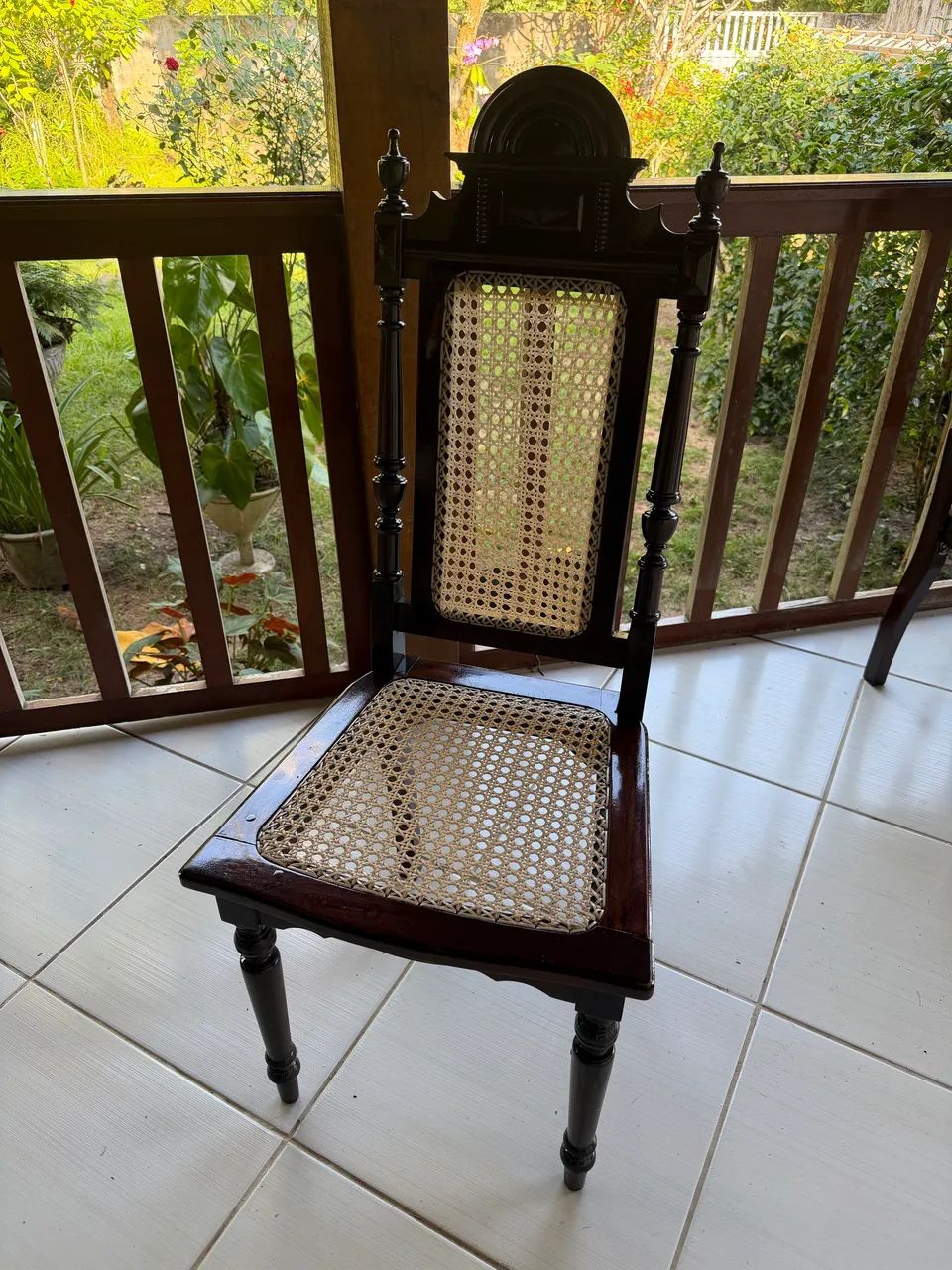 Cadeira de madeira  - Foto 3
