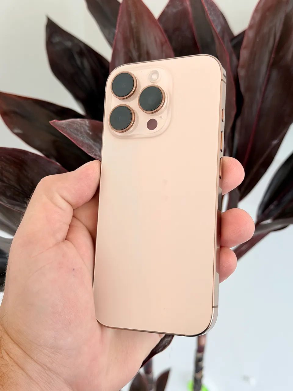 iPhone 16 Pro desert titanium 128GB 本体 iPhone 16 pro 128gb Titanium Desert - Celulares e Smartphones