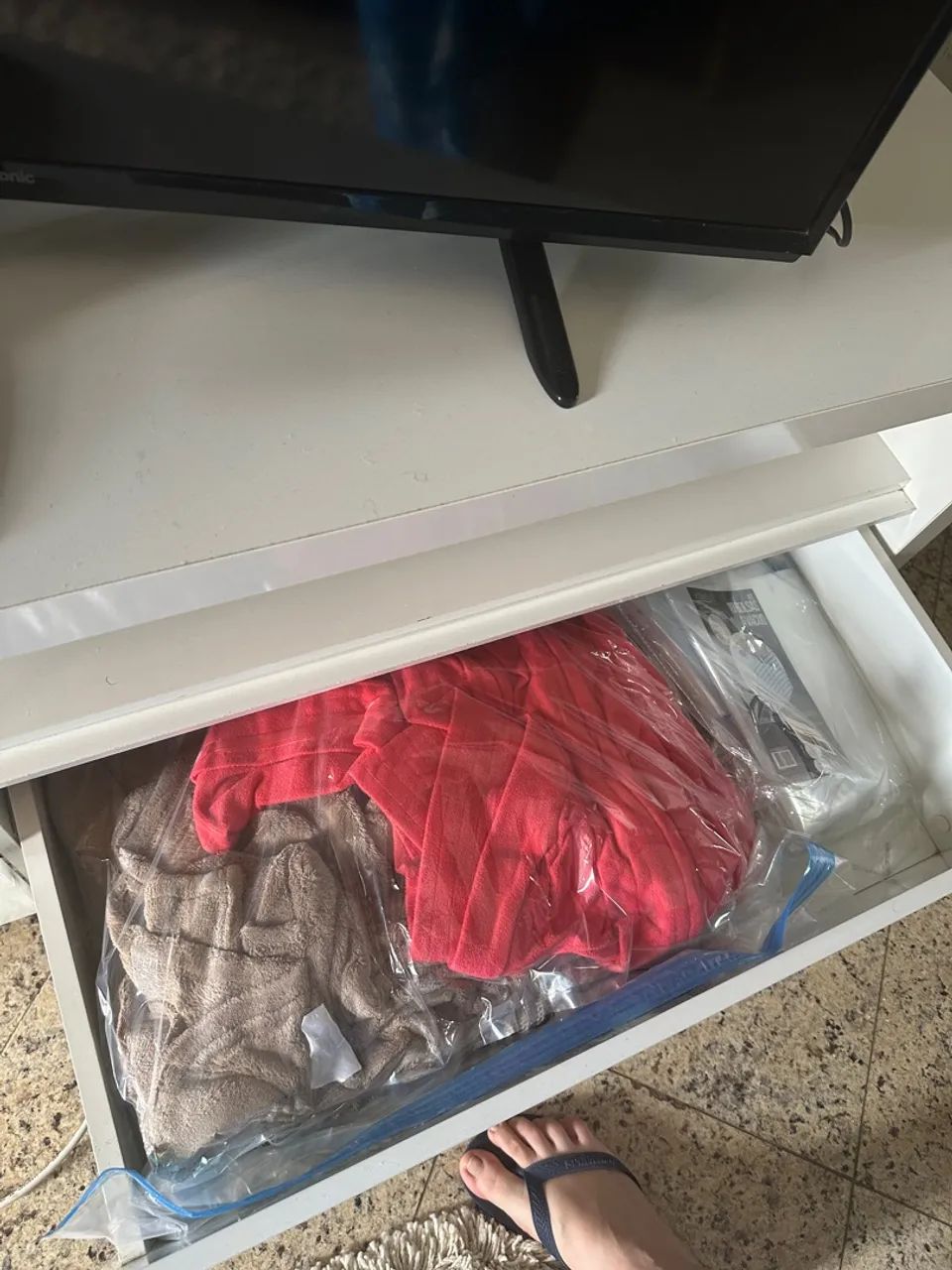 Rack para tv / quarto branco usado  - Foto 3