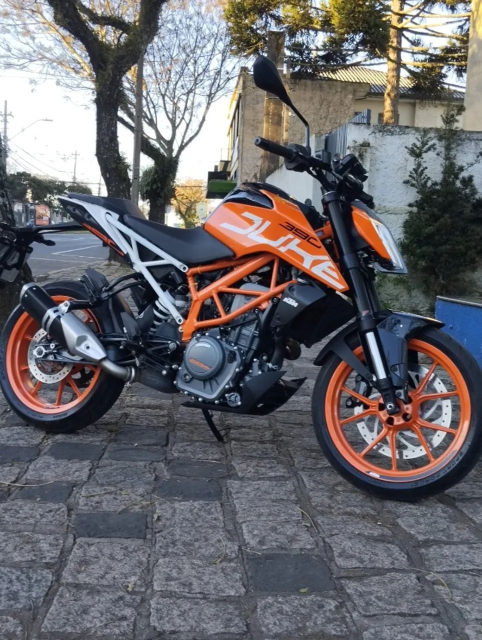 KTM DUKE  390