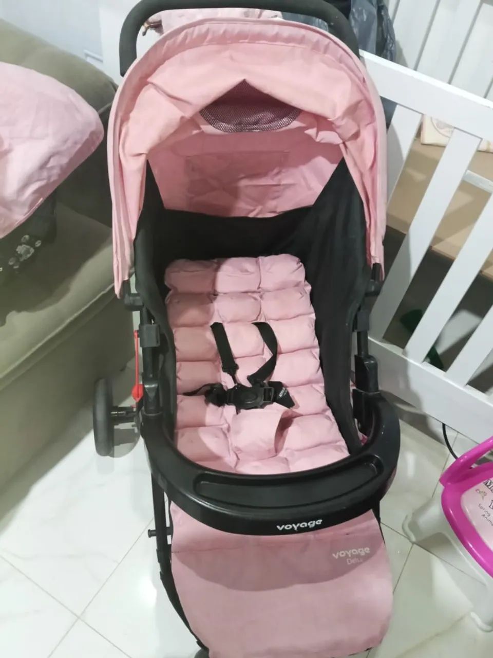 Carrinho e bebê conforto de menina  - Foto 2