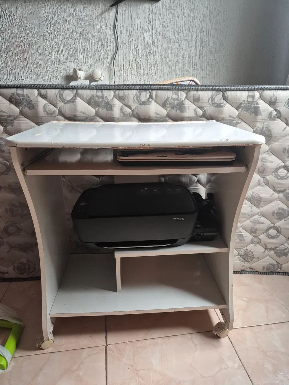 Mesa escrivaninha
