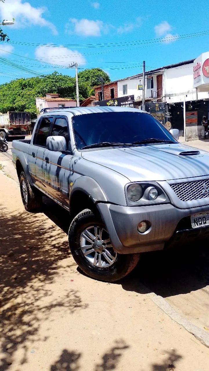 Mitsubishi L200 L200 OUTDOOR HPE 2.5 4x4 CD T.Dies. Mec. 2009