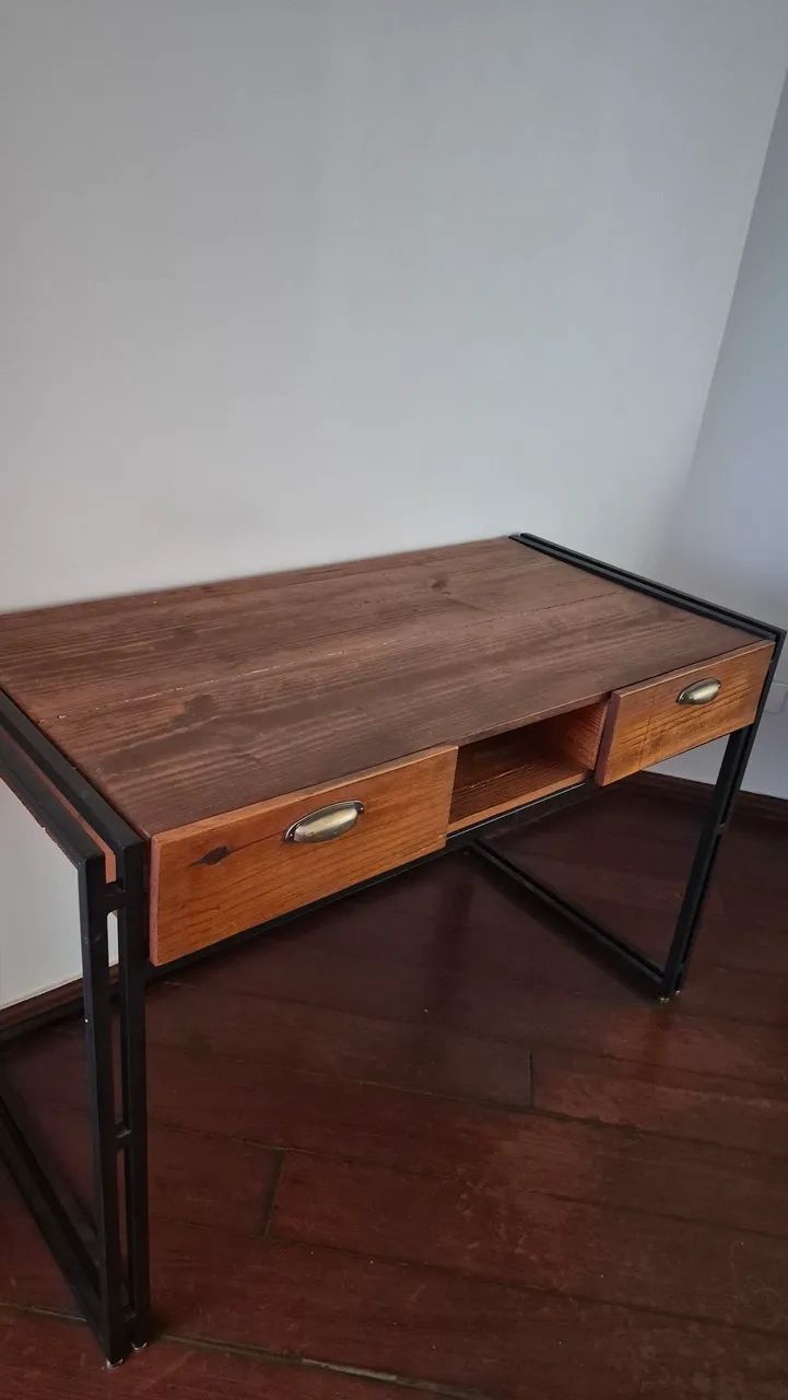 Mesa de escritório estilo industrial  - Foto 3