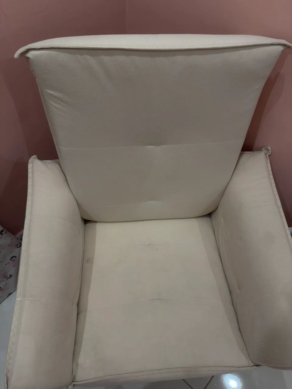 Poltrona amamentação com puff