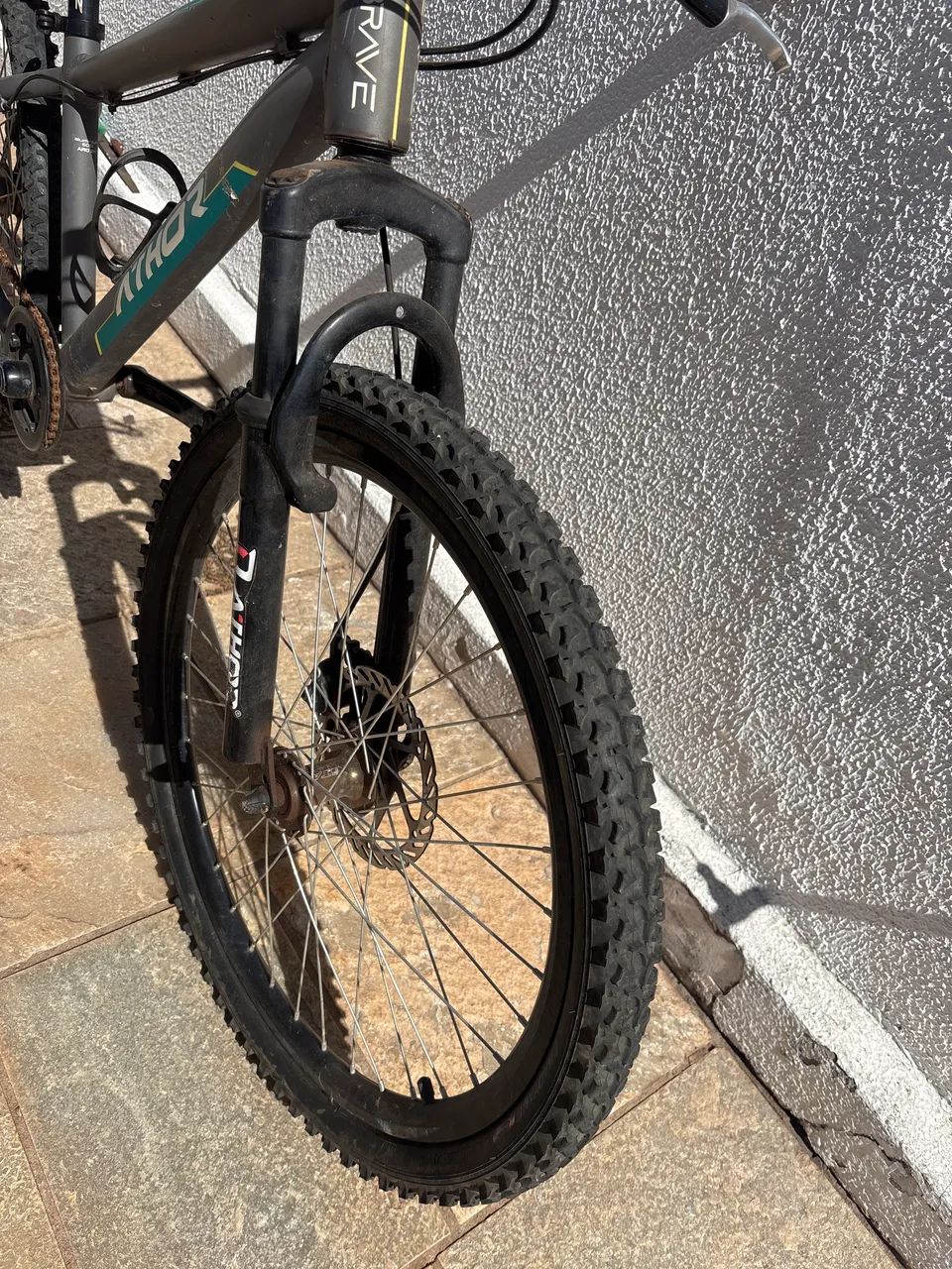 Bicicleta Athor Aro 24 - 7 Marchas - Quadro Alumínio - Foto 2
