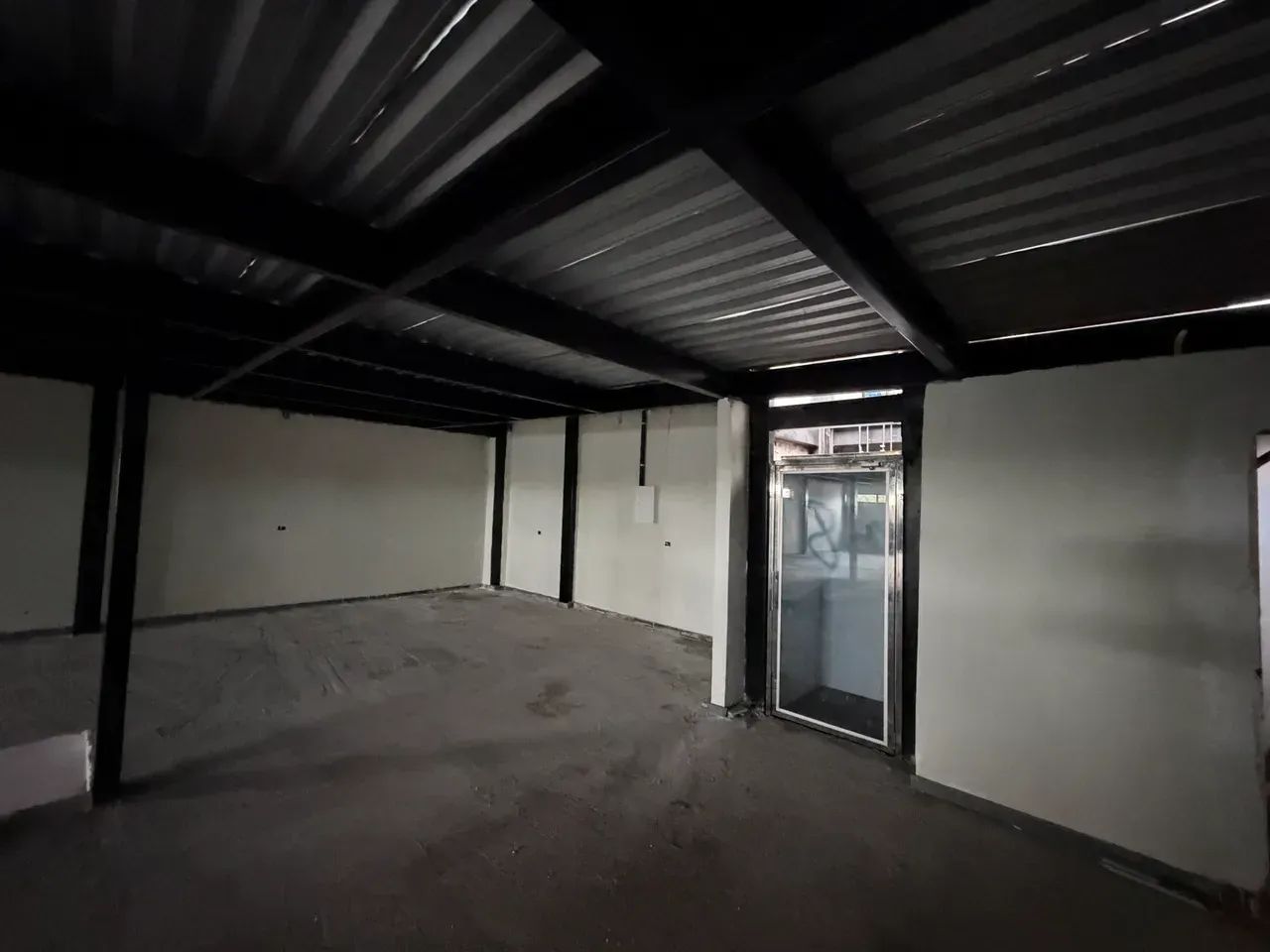 imovel comercial com 900 metros construidos, dois andares, Agamenon Magalhães - Foto 4