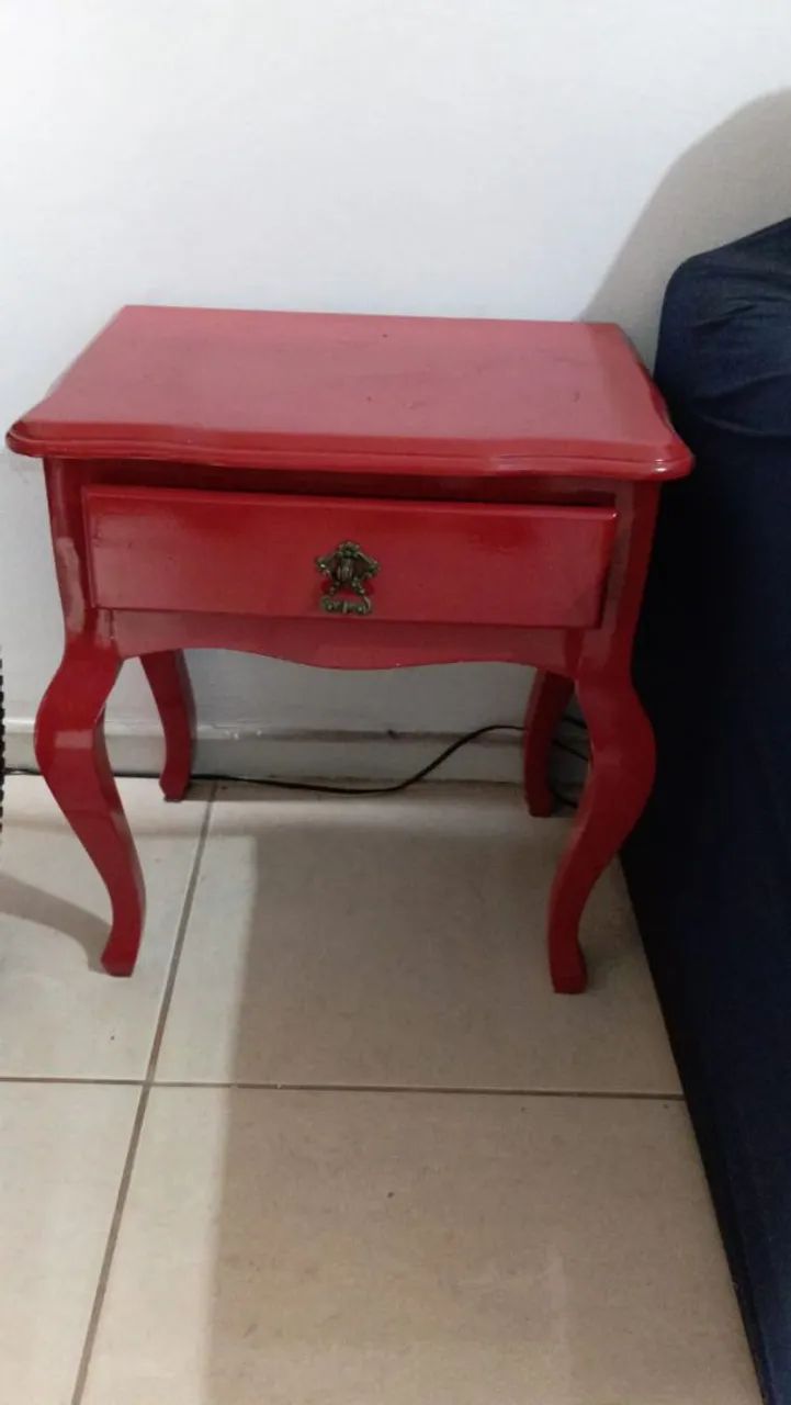 mesa de cabeceira