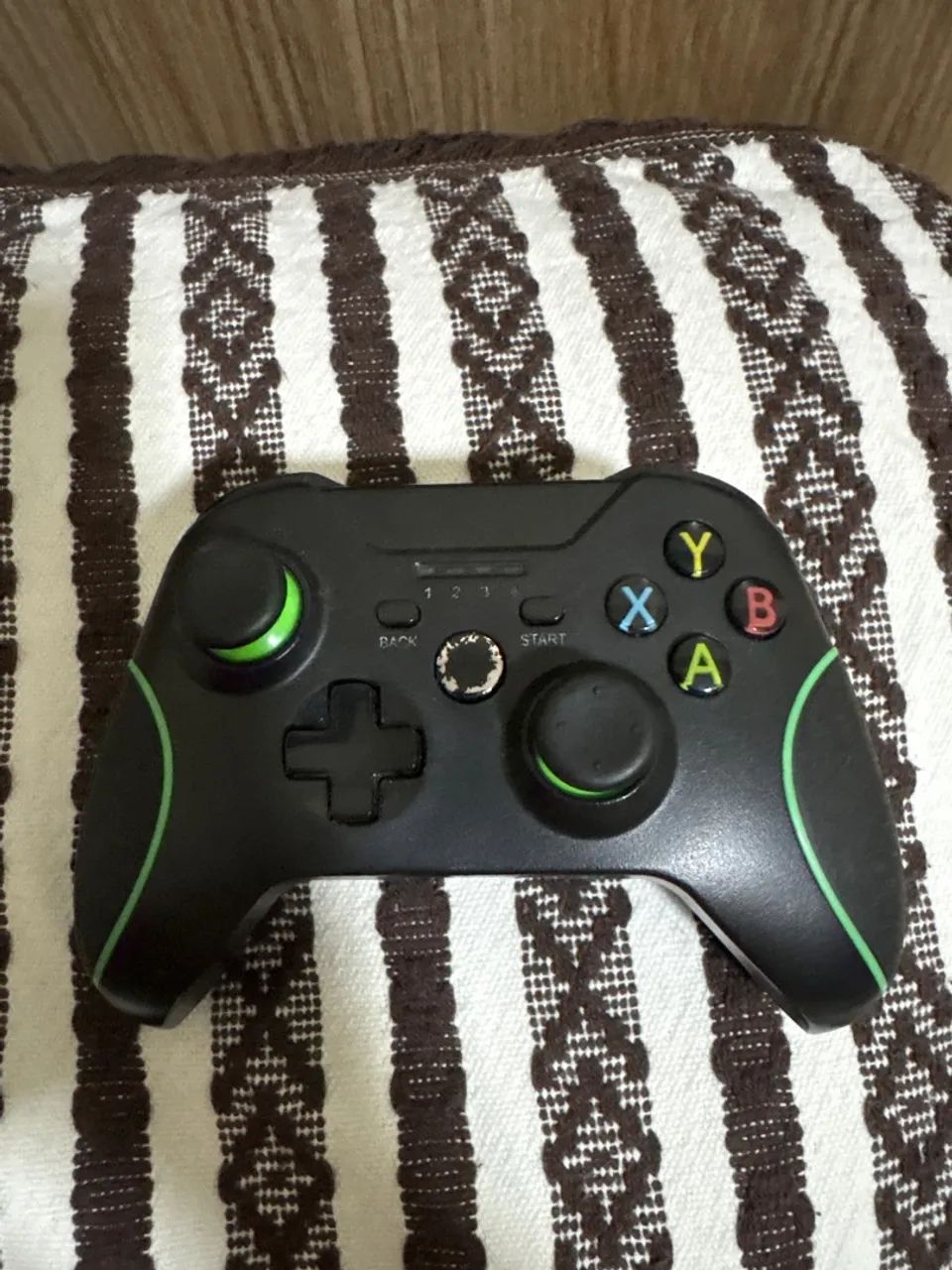 Controle de Xbox One Universal 