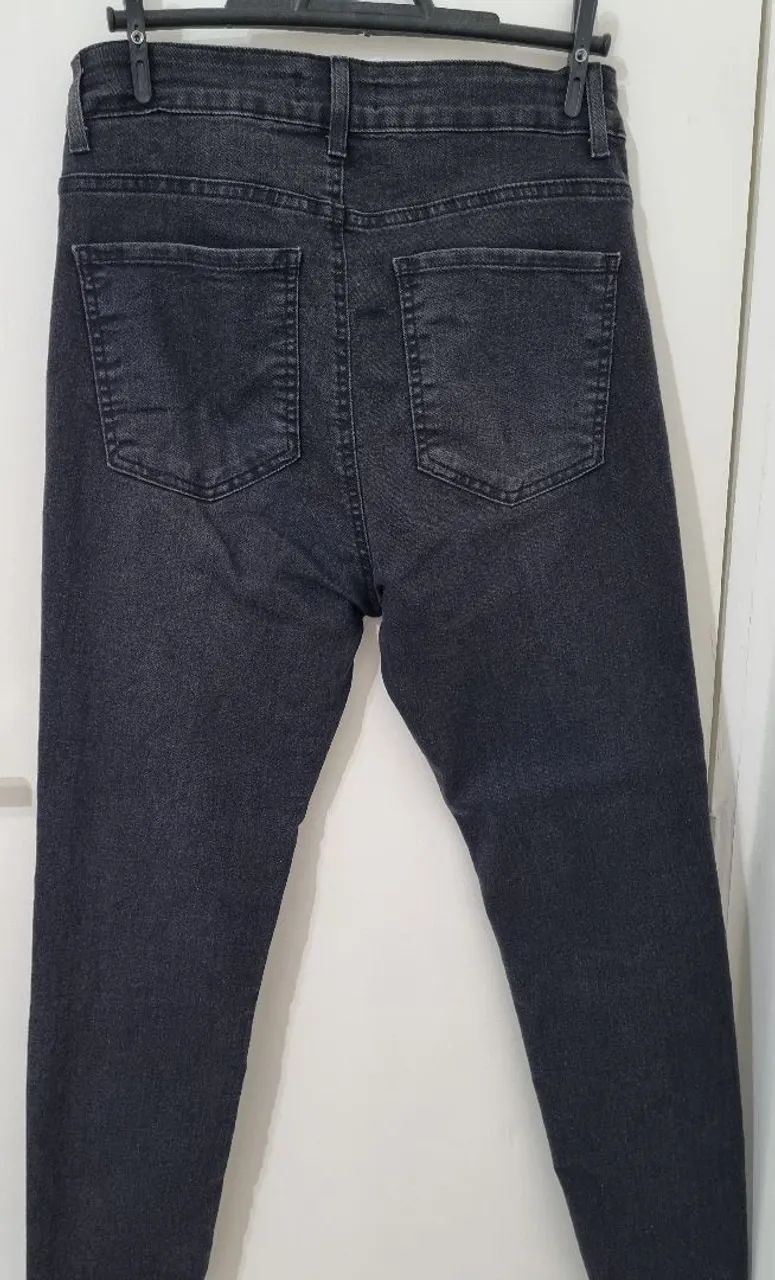 Calça jeans preta Riachuelo, n°44  - Foto 4